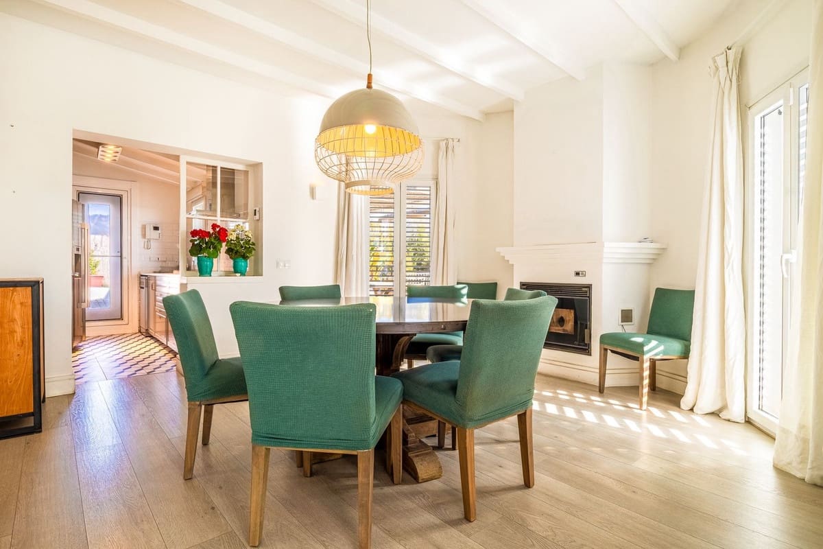 4 slaapkamer Villa te koop in Competa met zwembad garage - € 650.000 (Ref: 9624201)