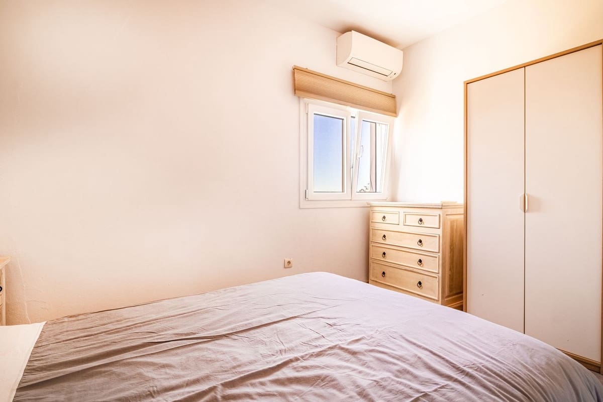 4 slaapkamer Villa te koop in Competa met zwembad garage - € 650.000 (Ref: 9624201)