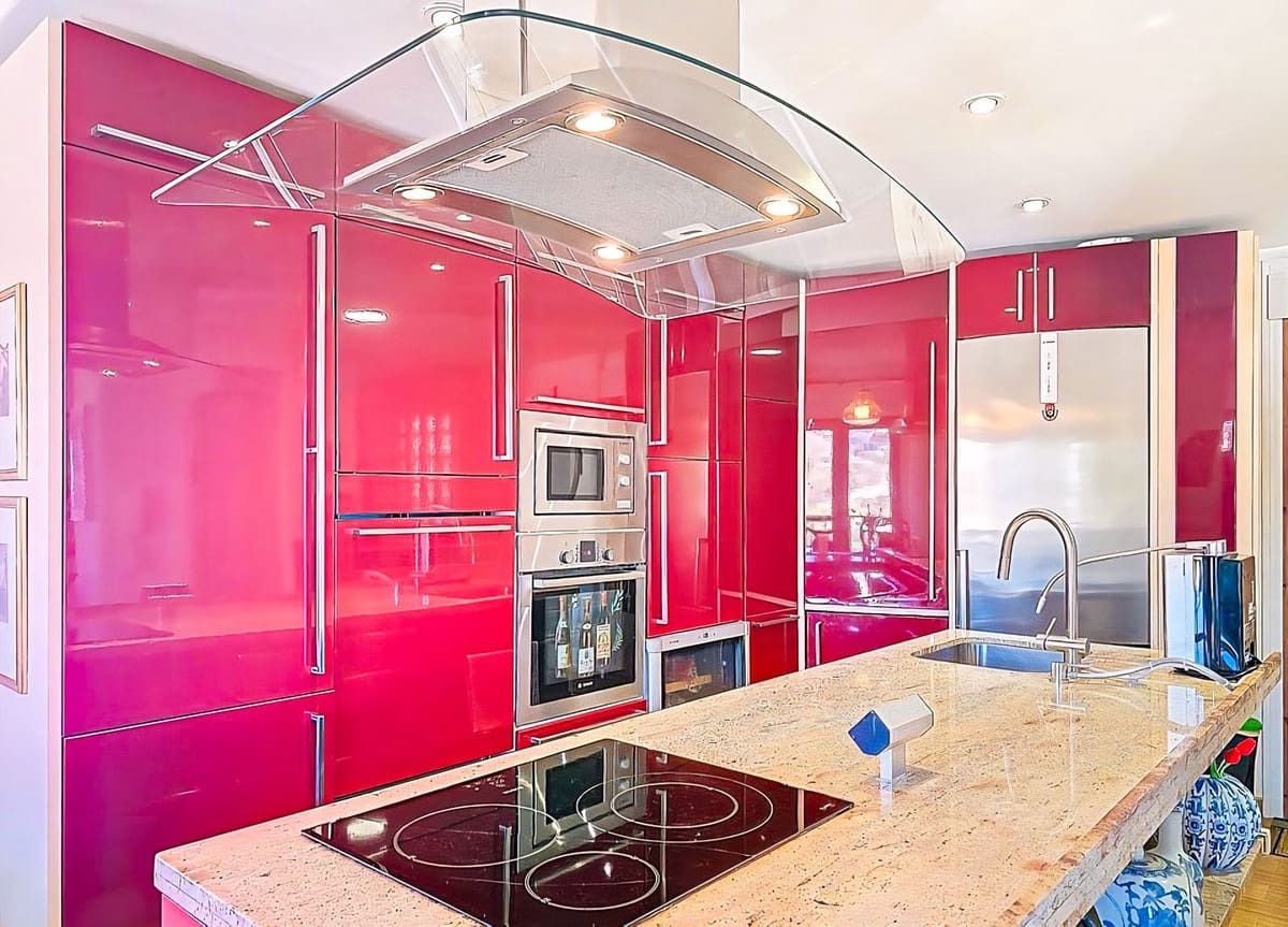 3 slaapkamer Villa te koop in Almunecar met zwembad garage - € 849.000 (Ref: 9624202)