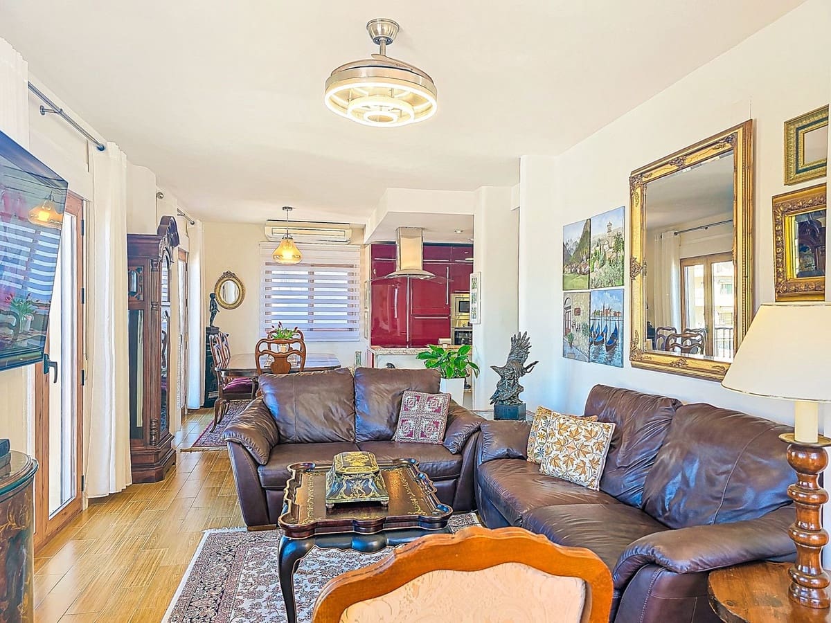 3 bedroom Villa for sale in Almunecar with pool garage - € 849,000 (Ref: 9624202)