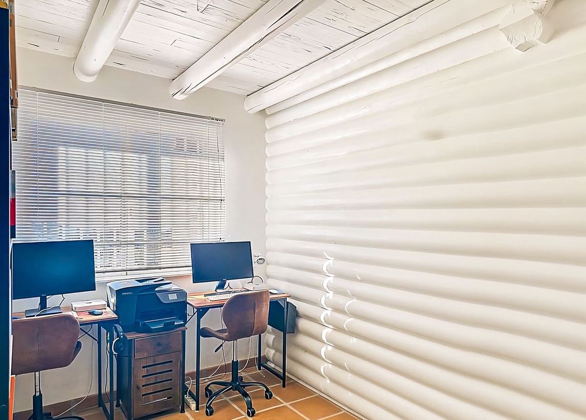 4 bedroom Villa for sale in Canillas de Albaida with pool garage - € 330,000 (Ref: 9627187)