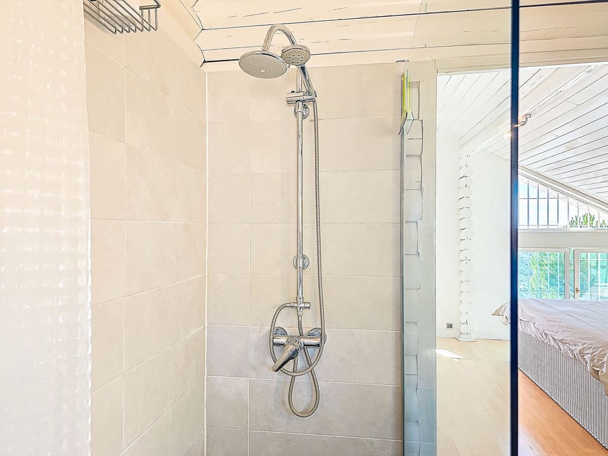 4 bedroom Villa for sale in Canillas de Albaida with pool garage - € 330,000 (Ref: 9627187)