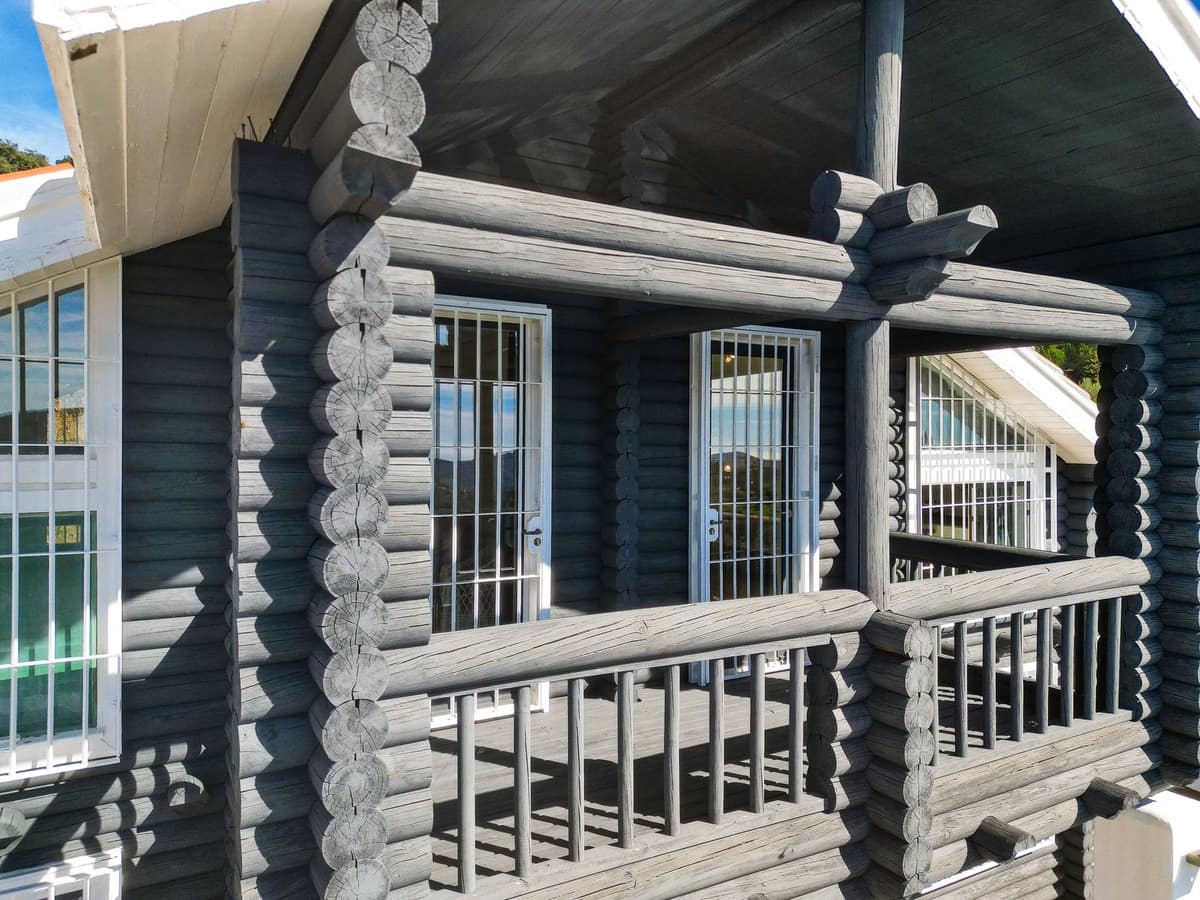 4 bedroom Villa for sale in Canillas de Albaida with pool garage - € 330,000 (Ref: 9627187)