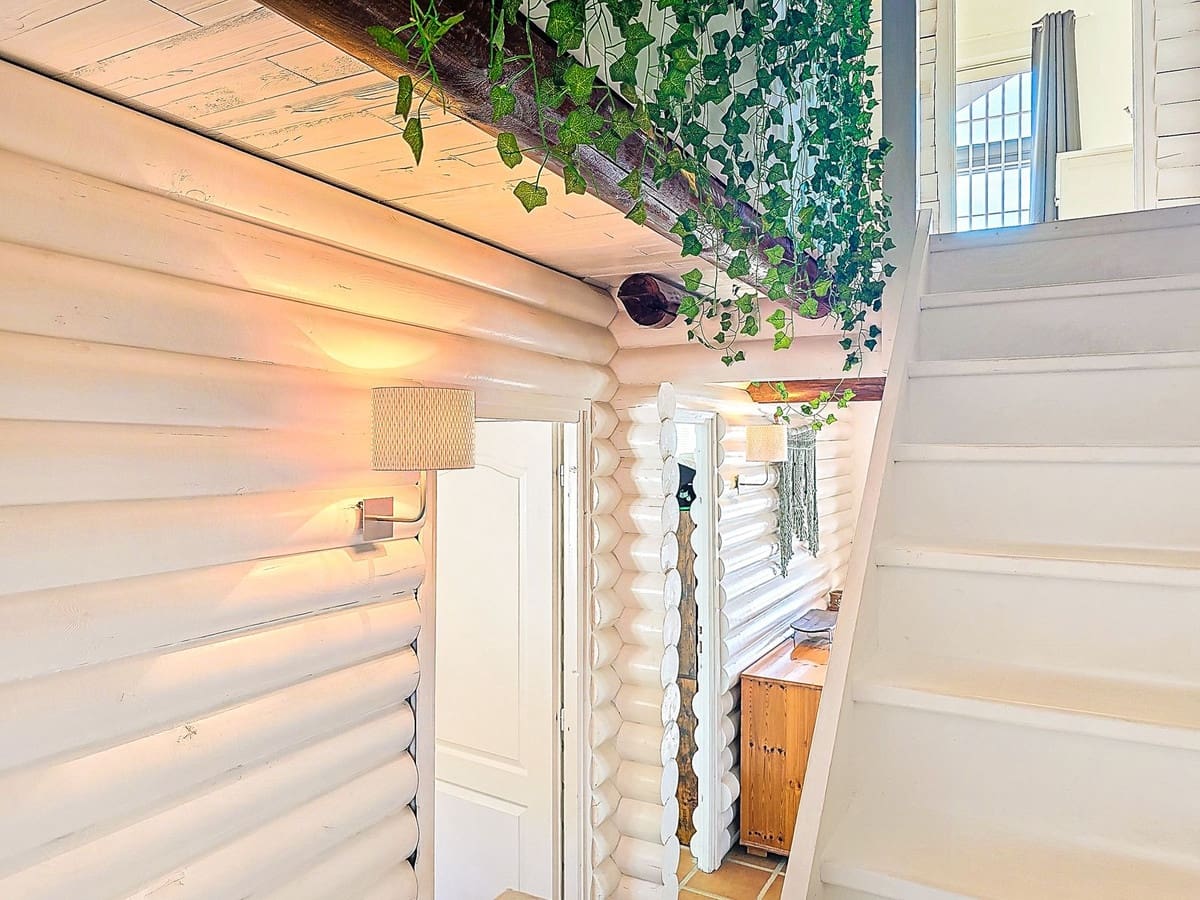 4 sypialnia Willa na sprzedaż w Canillas de Albaida z basenem garażem - 330 000 € (Ref: 9627187)