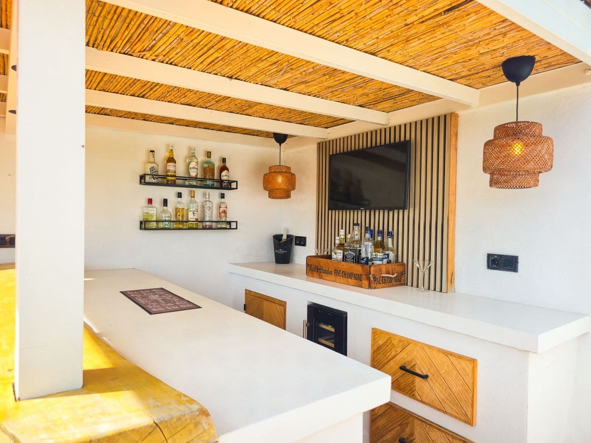 3 makuuhuone Huvila myytävänä paikassa Competa mukana uima-altaan 
autotalli - 485 000 € (Ref: 9629505)