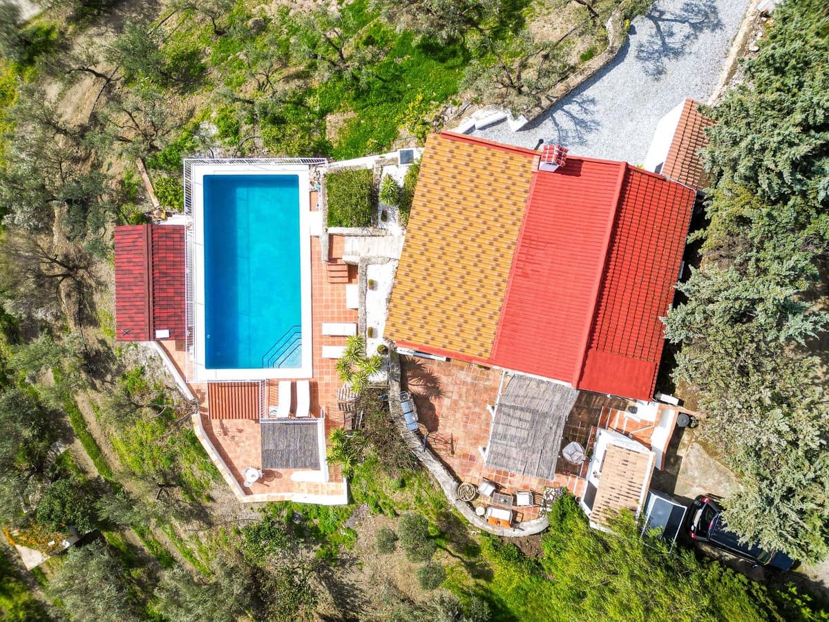 3 makuuhuone Huvila myytävänä paikassa Competa mukana uima-altaan 
autotalli - 485 000 € (Ref: 9629505)