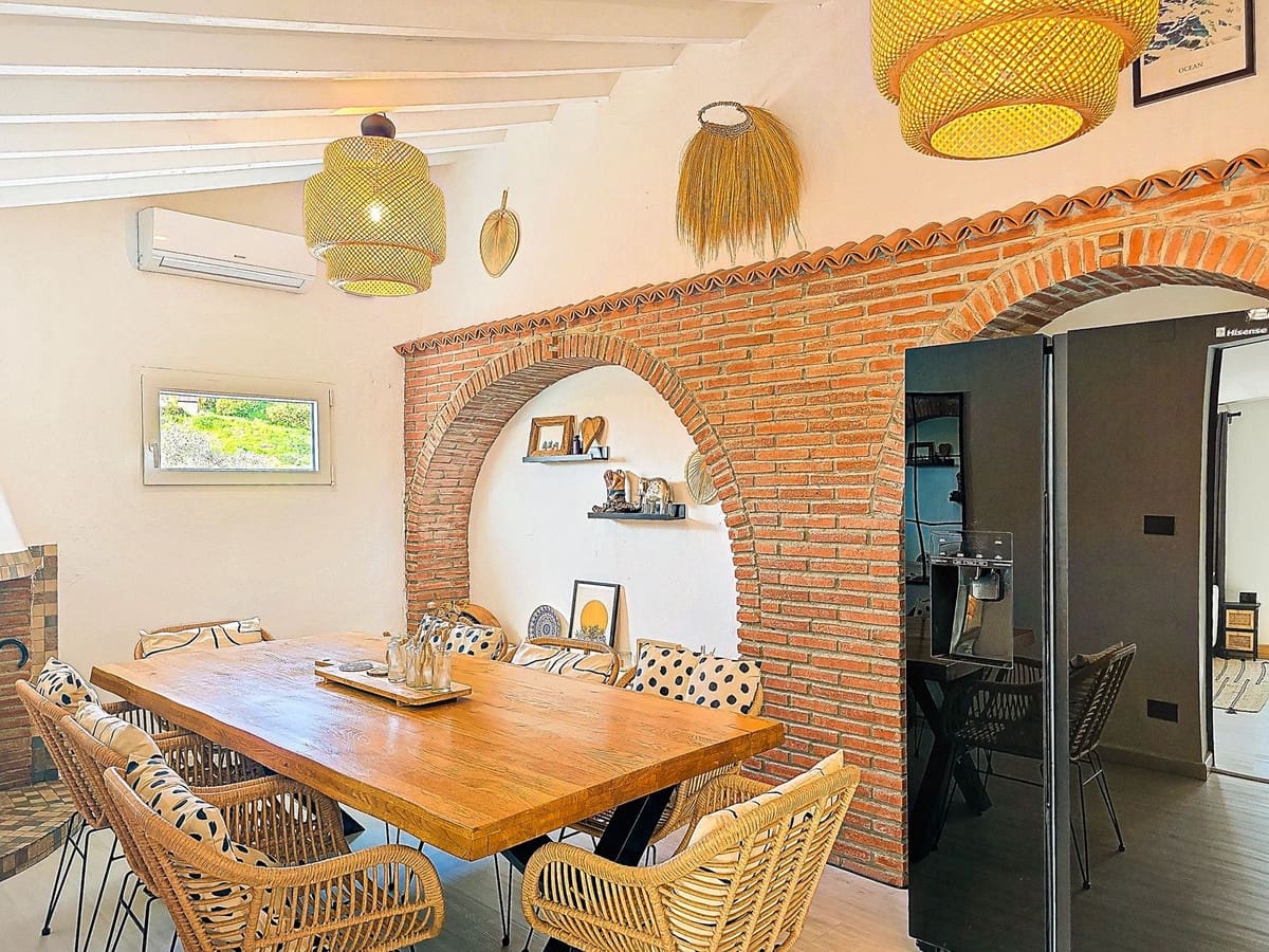 3 soverom Villa til salgs i Competa med svømmebasseng garasje - € 485 000 (Ref: 9629505)