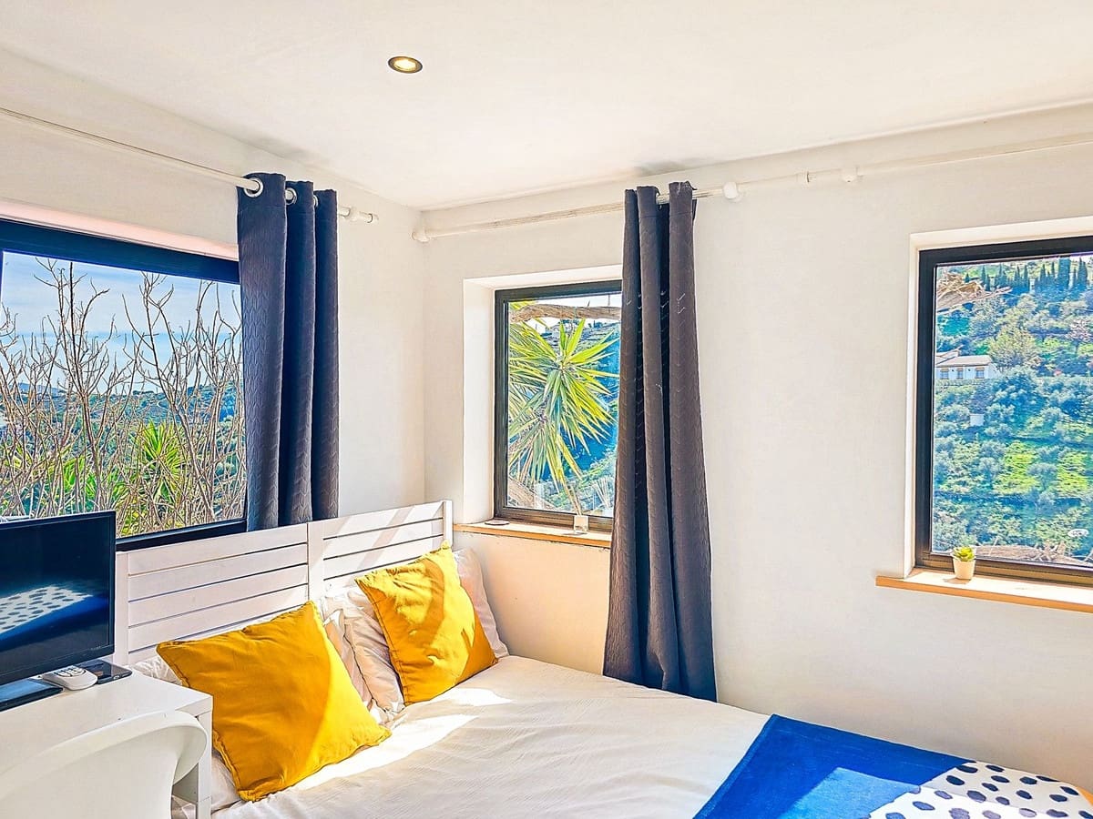 3 soverom Villa til salgs i Competa med svømmebasseng garasje - € 485 000 (Ref: 9629505)