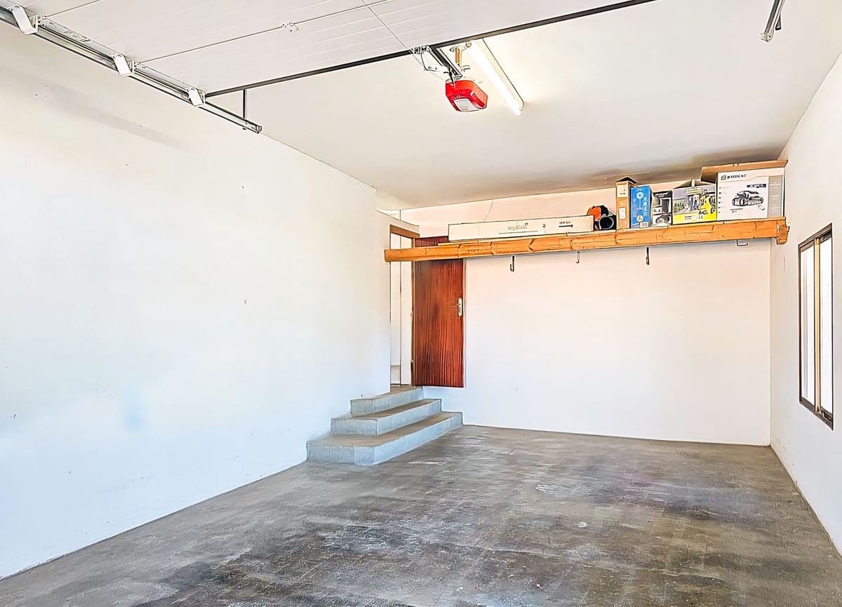 4 sovrum Villa till salu i Salobrena med pool garage - 575 000 € (Ref: 9629506)