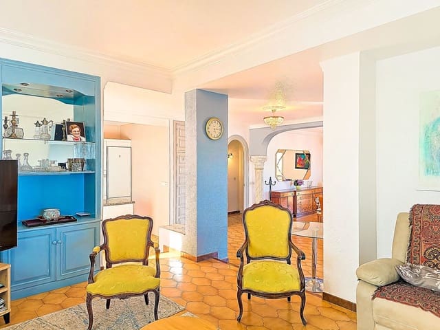 4 soverom Villa til salgs i Salobreña med svømmebasseng garasje - € 575 000 (Ref: 9629506)