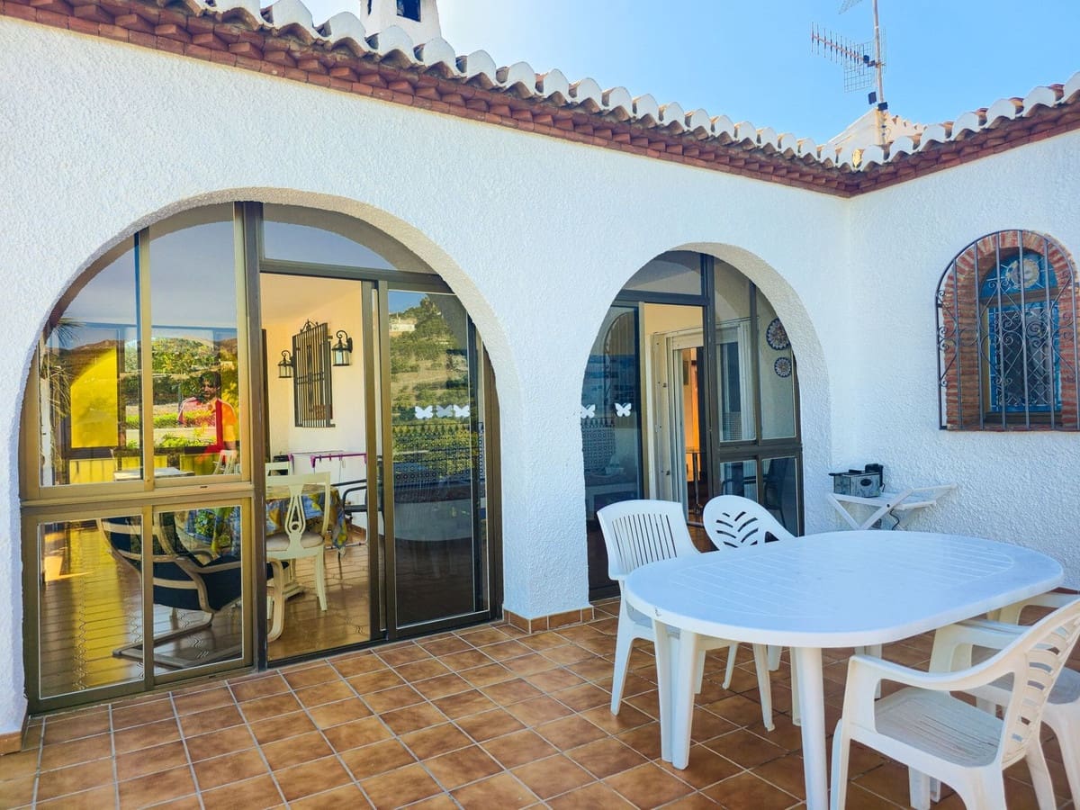 4 sovrum Villa till salu i Salobrena med pool garage - 575 000 € (Ref: 9629506)