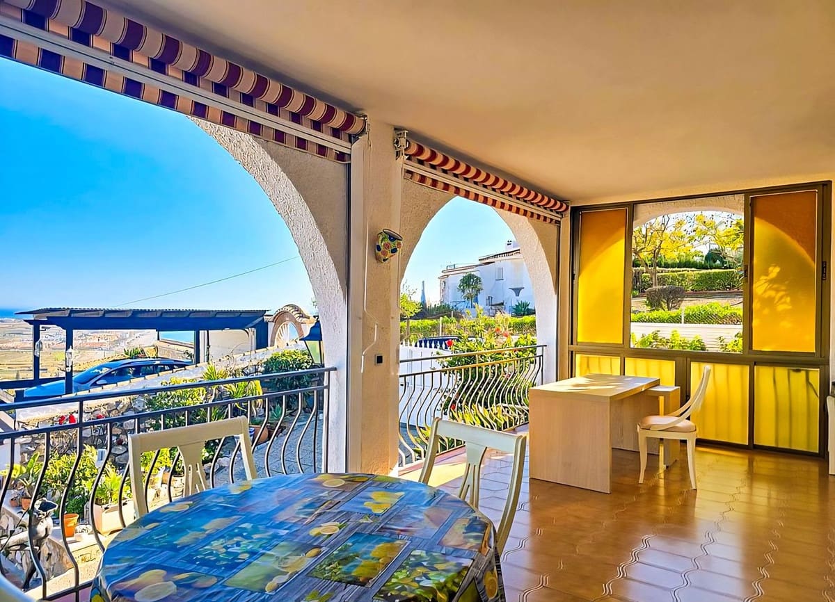 4 soveværelse Villa til salg i Salobrena med swimmingpool garage - € 575.000 (Ref: 9629506)