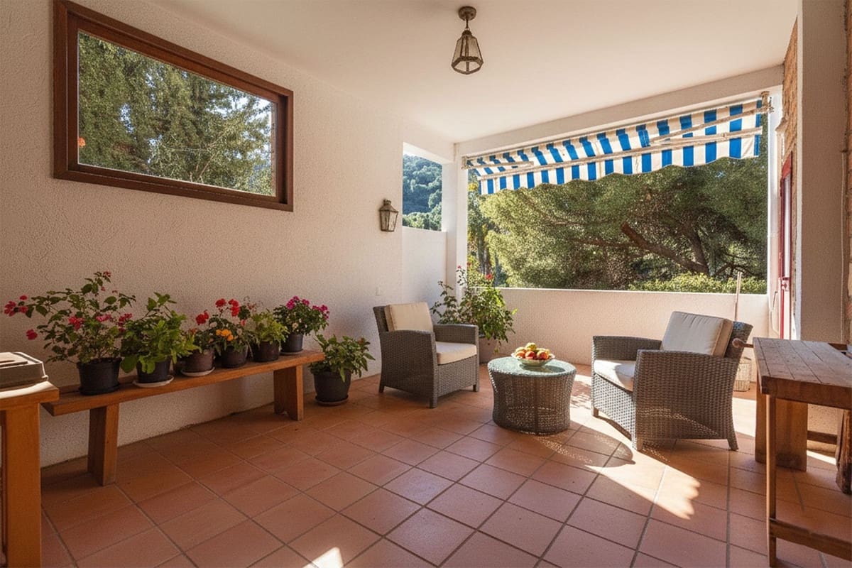 8 sypialnia Willa na sprzedaż w Alhaurin de la Torre z basenem garażem - 749 000 € (Ref: 9640425)