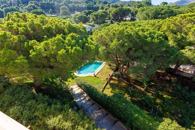 8 sypialnia Willa na sprzedaż w Alhaurín de la Torre z basenem garażem - 749 000 € (Ref: 9640425)