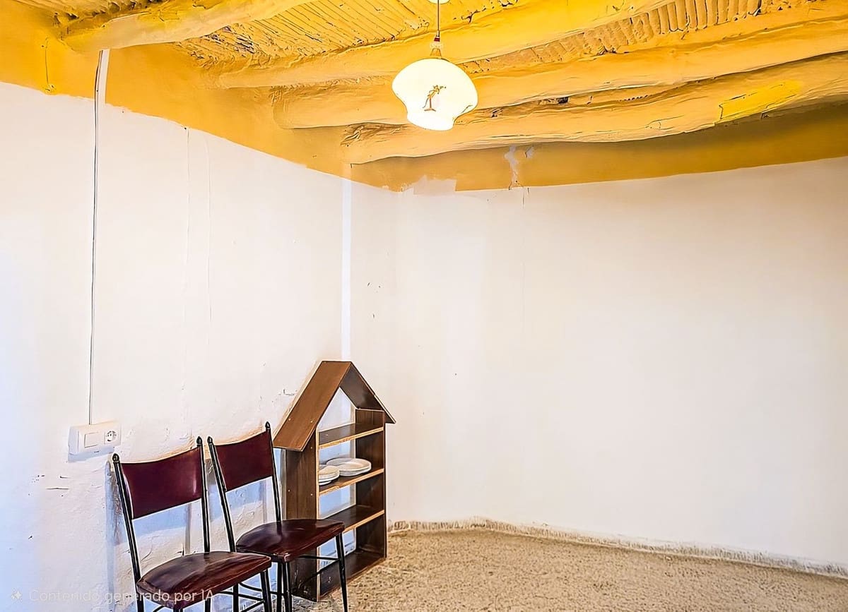 4 camera da letto Finca/Casa di Campagna in vendita in Rubite con garage - 95.000 € (Rif: 9651052)