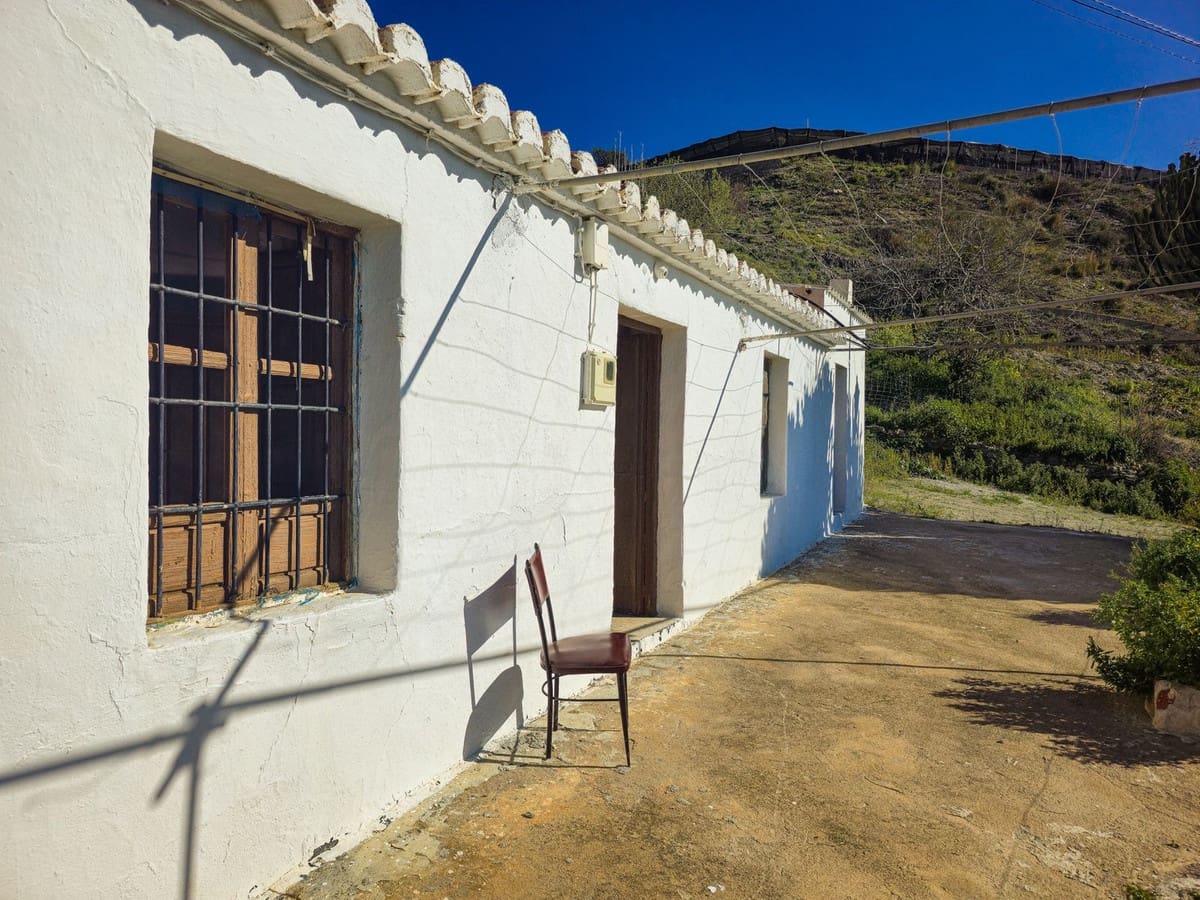 4 camera da letto Finca/Casa di Campagna in vendita in Rubite con garage - 95.000 € (Rif: 9651052)