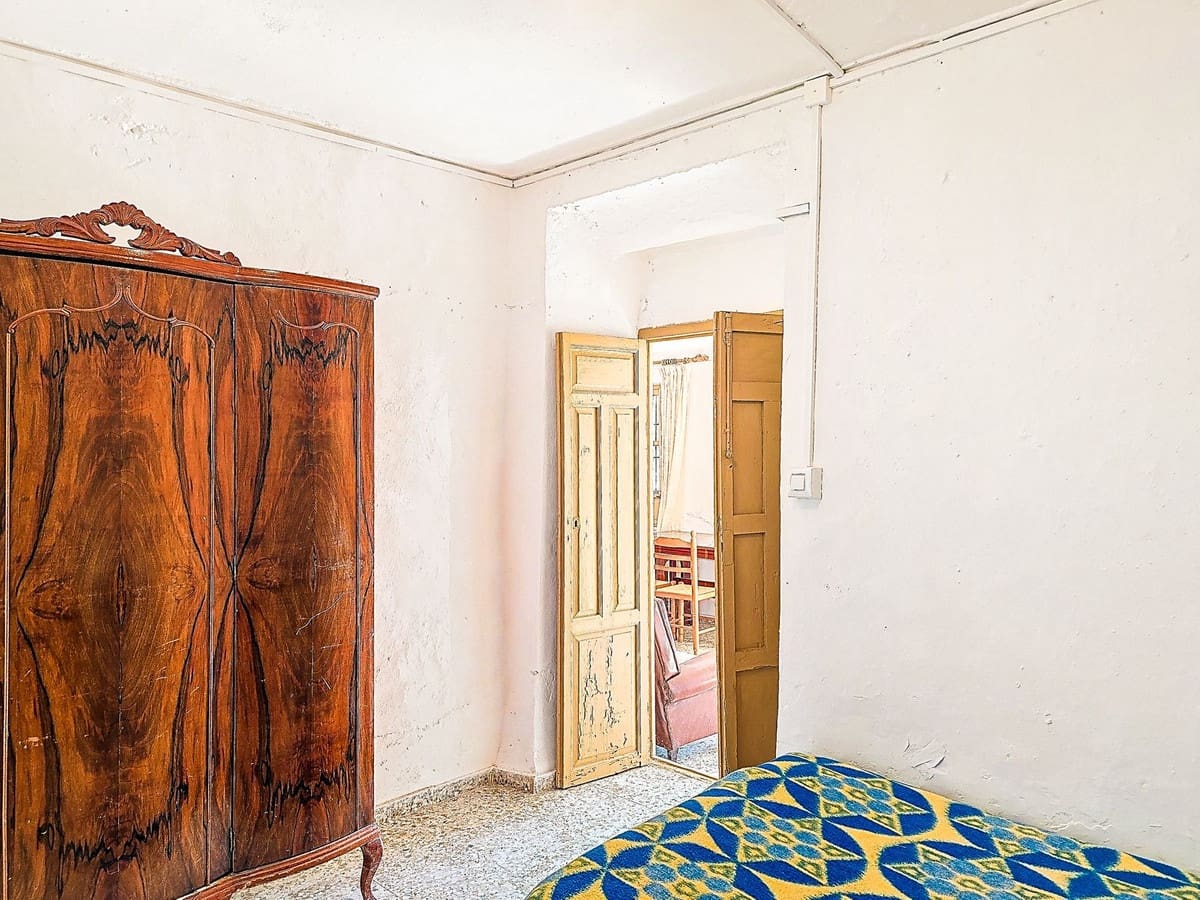 4 camera da letto Finca/Casa di Campagna in vendita in Rubite con garage - 95.000 € (Rif: 9651052)