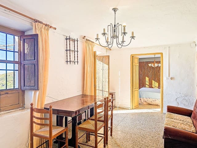 4 quarto Quinta/Casa Rural para venda em Rubite com garagem - 95 000 € (Ref: 9651052)