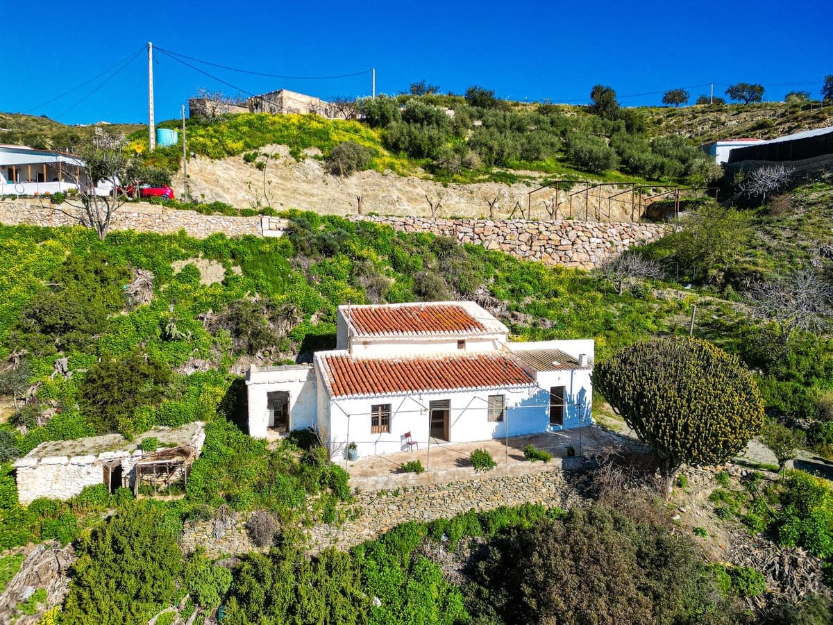 4 bedroom Finca/Country House for sale in Rubite with garage - € 95,000 (Ref: 9651052)