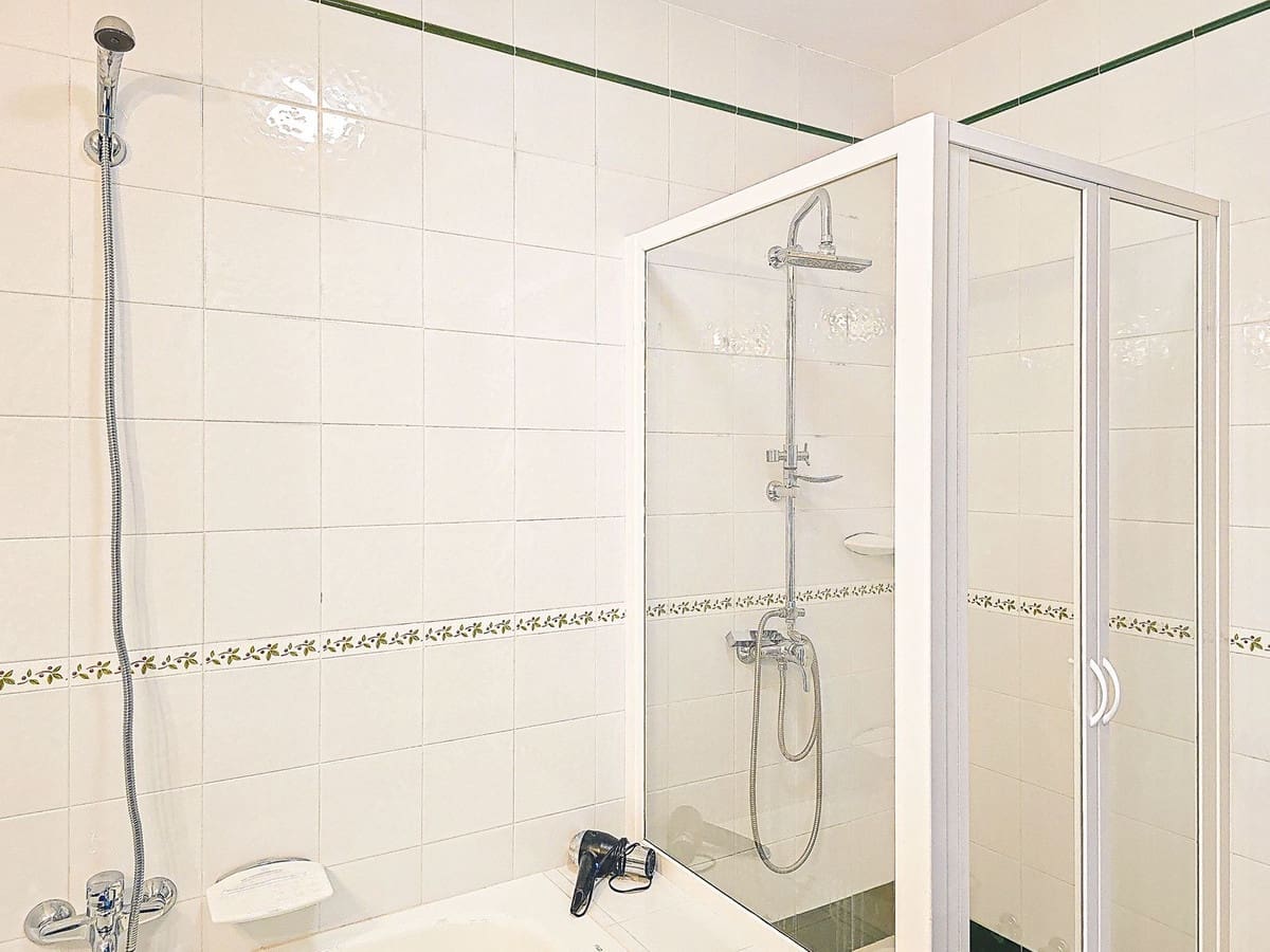 10 bedroom Hotel for sale in Almogia with pool garage - € 2,400,000 (Ref: 9656707)