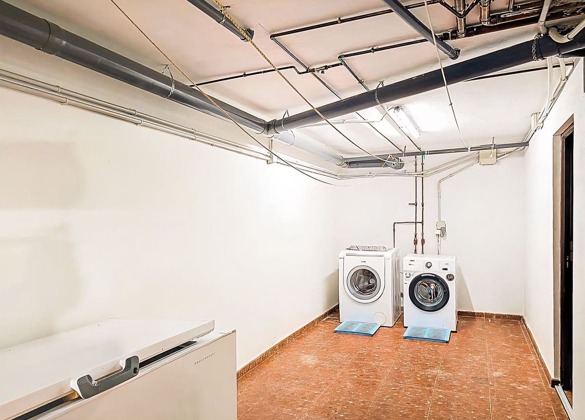 10 bedroom Hotel for sale in Almogia with pool garage - € 2,400,000 (Ref: 9656707)