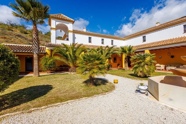 10 sovrum Hotell till salu i Almogía med pool garage - 2 400 000 € (Ref: 9656707)
