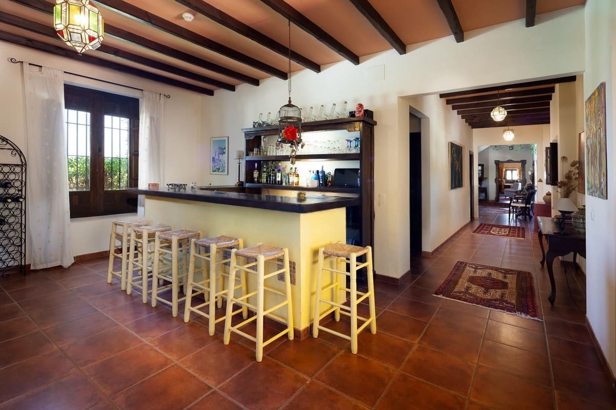 13 bedroom Finca/Country House for sale in Almogia with pool garage - € 2,200,000 (Ref: 9656707)