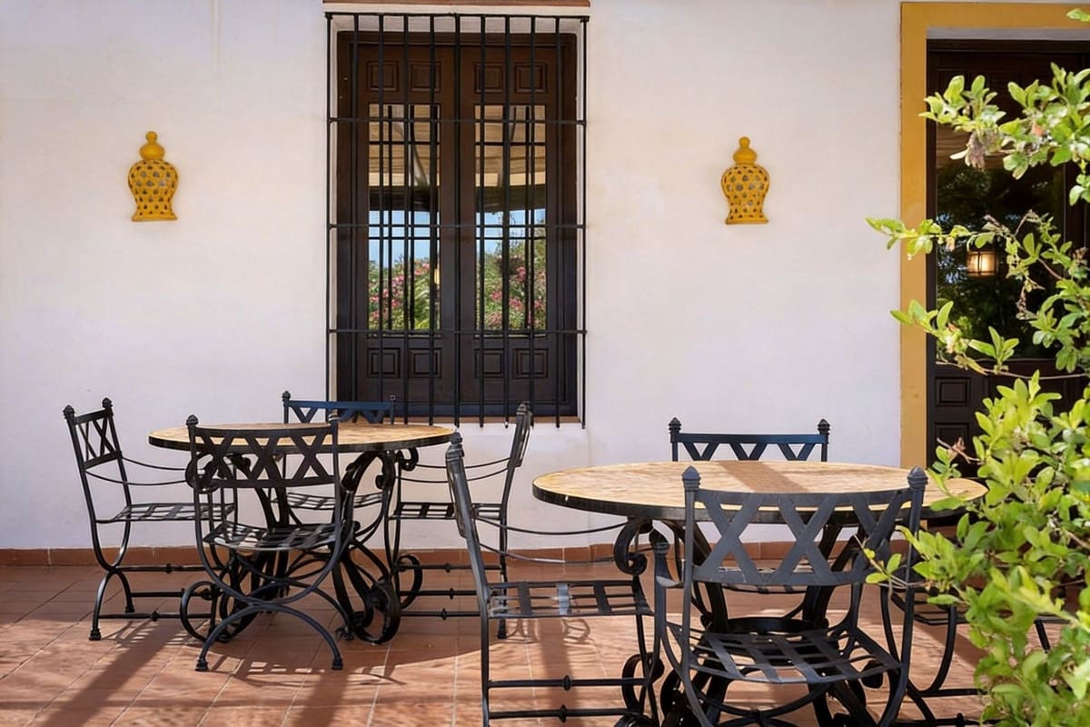 13 bedroom Finca/Country House for sale in Almogia with pool garage - € 2,200,000 (Ref: 9656707)