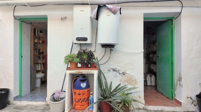 Pareado de 8 habitaciones en Alora en venta - 175.000 € (Ref: 9656883)