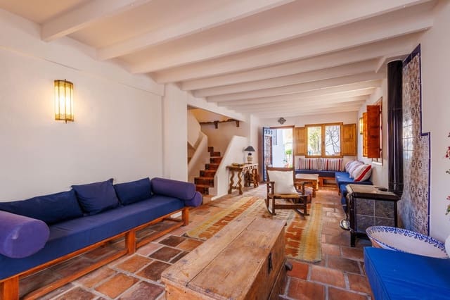 6 sypialnia Dom blizniak na sprzedaż w Comares z garażem - 899 000 € (Ref: 9663280)