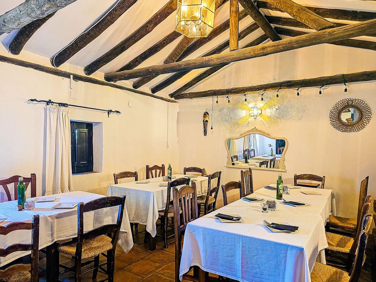 Finca/Casa Rural de 14 habitaciones en Nigüelas en venta con piscina garaje - 1.500.000 € (Ref: 9664300)