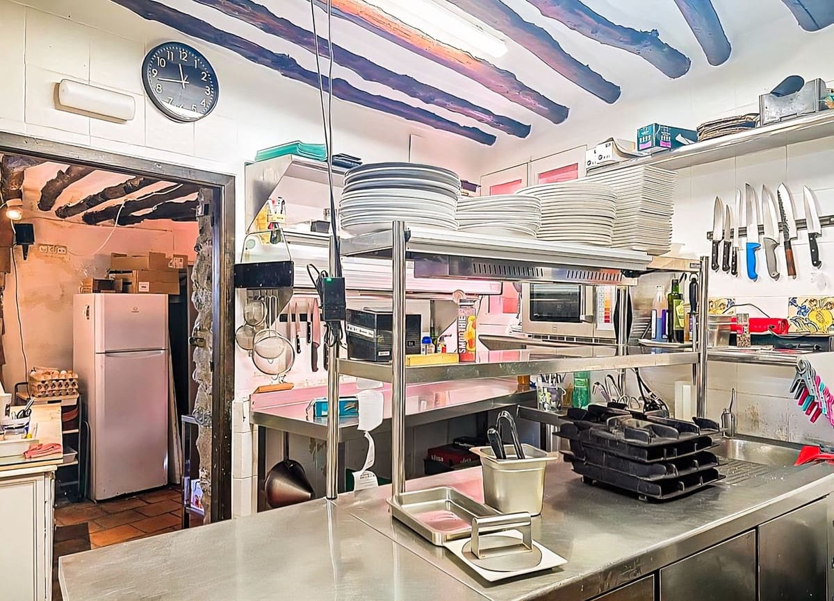 Finca/Casa Rural de 14 habitaciones en Nigüelas en venta con piscina garaje - 1.500.000 € (Ref: 9664300)