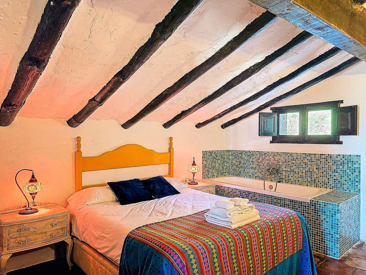 Finca/Casa Rural de 14 habitaciones en Nigüelas en venta con piscina garaje - 1.500.000 € (Ref: 9664300)