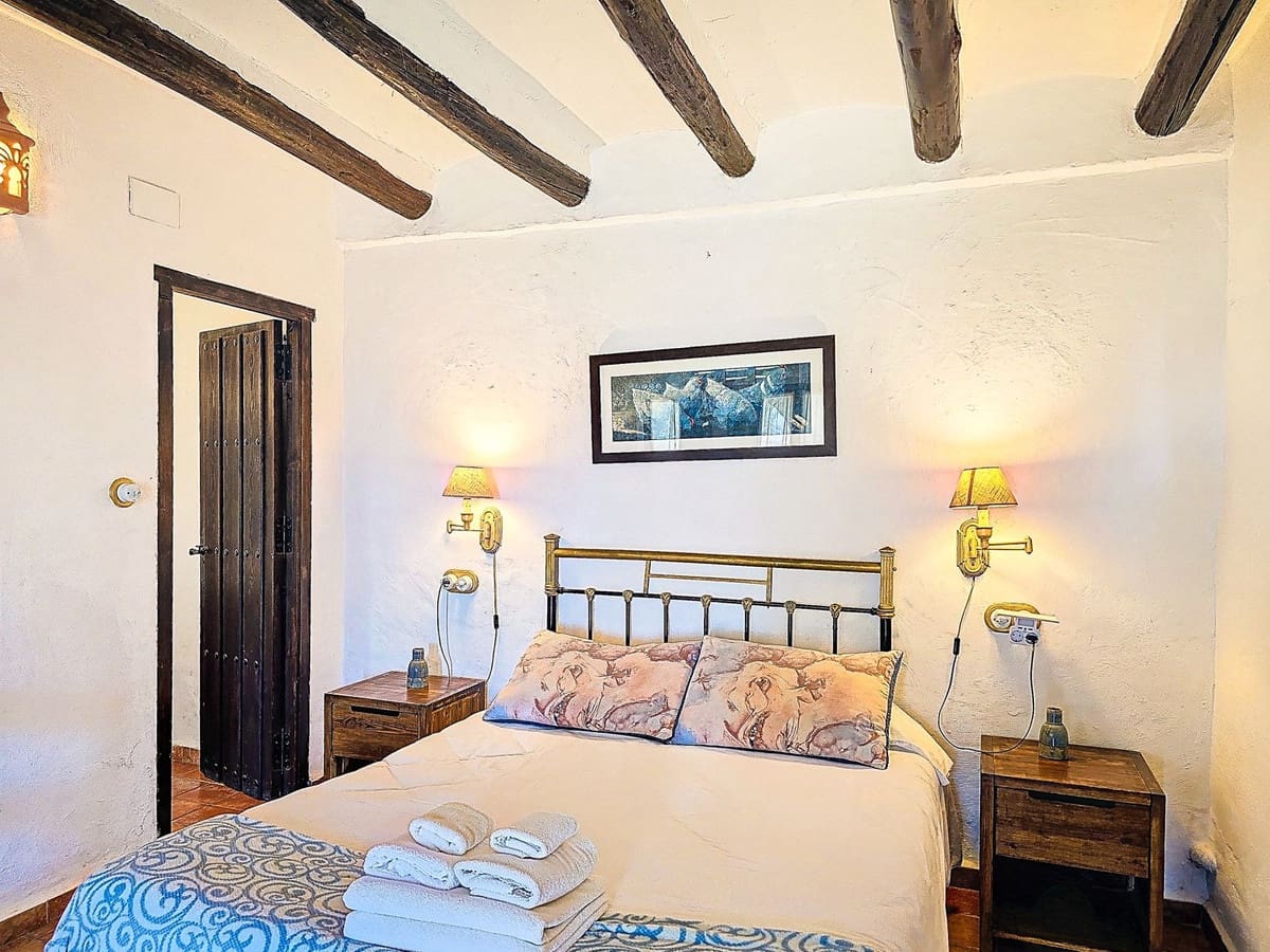 Finca/Casa Rural de 14 habitaciones en Nigüelas en venta con piscina garaje - 1.500.000 € (Ref: 9664300)