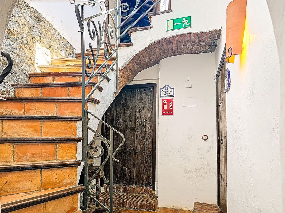 Finca/Casa Rural de 14 habitaciones en Nigüelas en venta con piscina garaje - 1.500.000 € (Ref: 9664300)