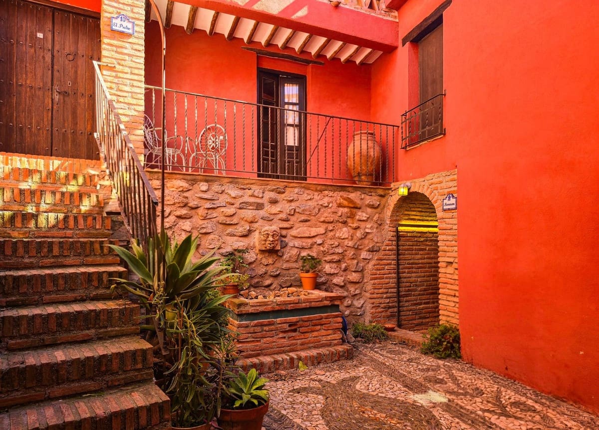 14 chambre Finca/Maison de Campagne à vendre à Niguelas avec piscine garage - 1 500 000 € (Ref: 9664300)