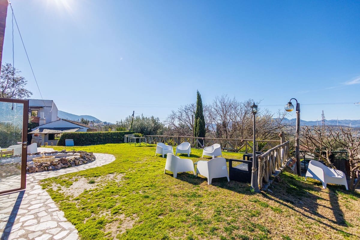 14 chambre Finca/Maison de Campagne à vendre à Niguelas avec piscine garage - 1 500 000 € (Ref: 9664300)