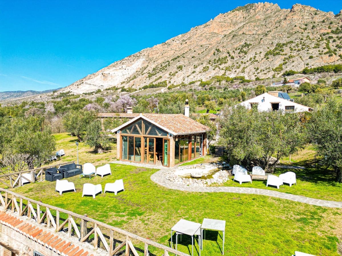 14 chambre Finca/Maison de Campagne à vendre à Niguelas avec piscine garage - 1 500 000 € (Ref: 9664300)