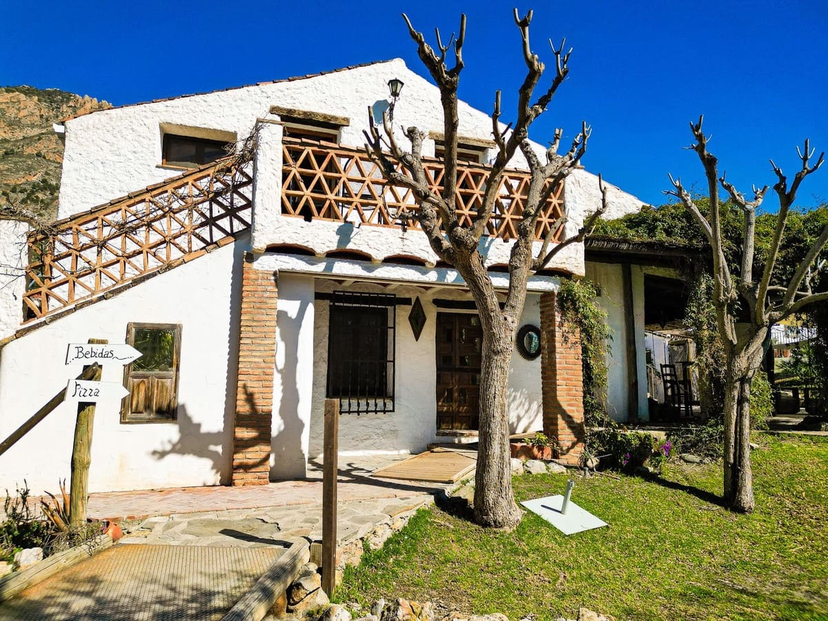 14 chambre Finca/Maison de Campagne à vendre à Niguelas avec piscine garage - 1 500 000 € (Ref: 9664300)