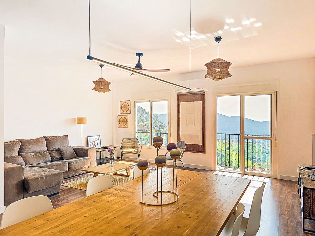 4 sypialnia Dom blizniak na sprzedaż w Almogia z garażem - 295 000 € (Ref: 9665524)