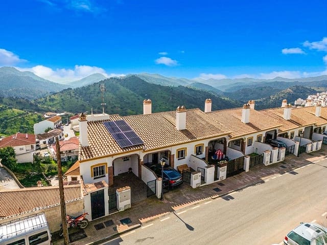 Pareado de 4 habitaciones en Almogía en venta con garaje - 250.000 € (Ref: 9665524)