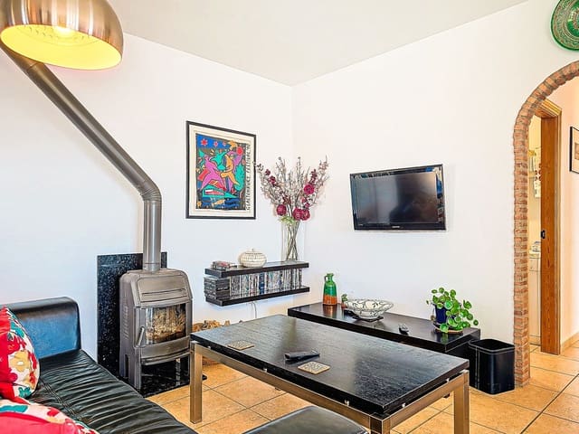 5 slaapkamer Villa te koop in Cómpeta met zwembad garage - € 575.000 (Ref: 9673801)