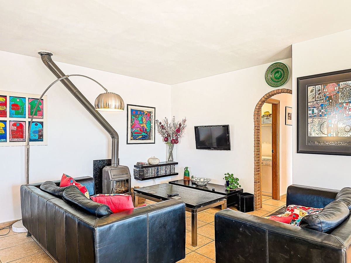 5 soveværelse Villa til salg i Competa med swimmingpool garage - € 575.000 (Ref: 9673801)