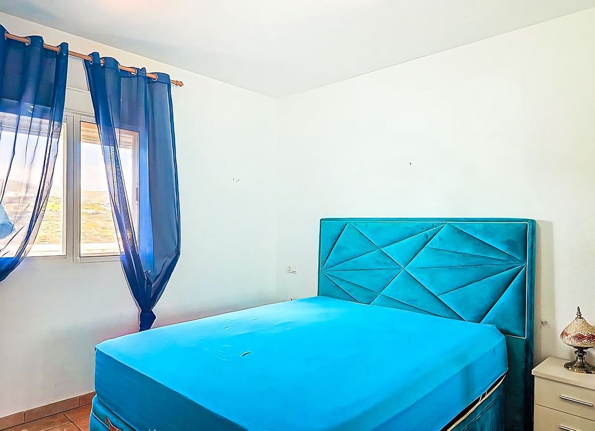 3 soverom Villa til salgs i Vinuela med svømmebasseng garasje - € 399 000 (Ref: 9700238)