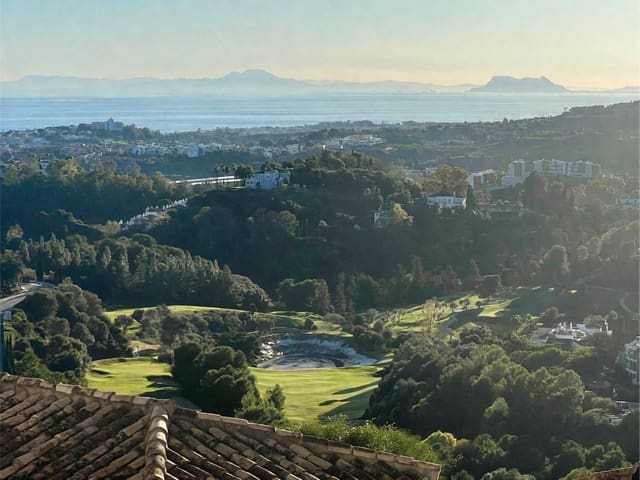 3 slaapkamer Huis te koop in La Heredia, Benahavís met zwembad - € 925.000 (Ref: 9709254)