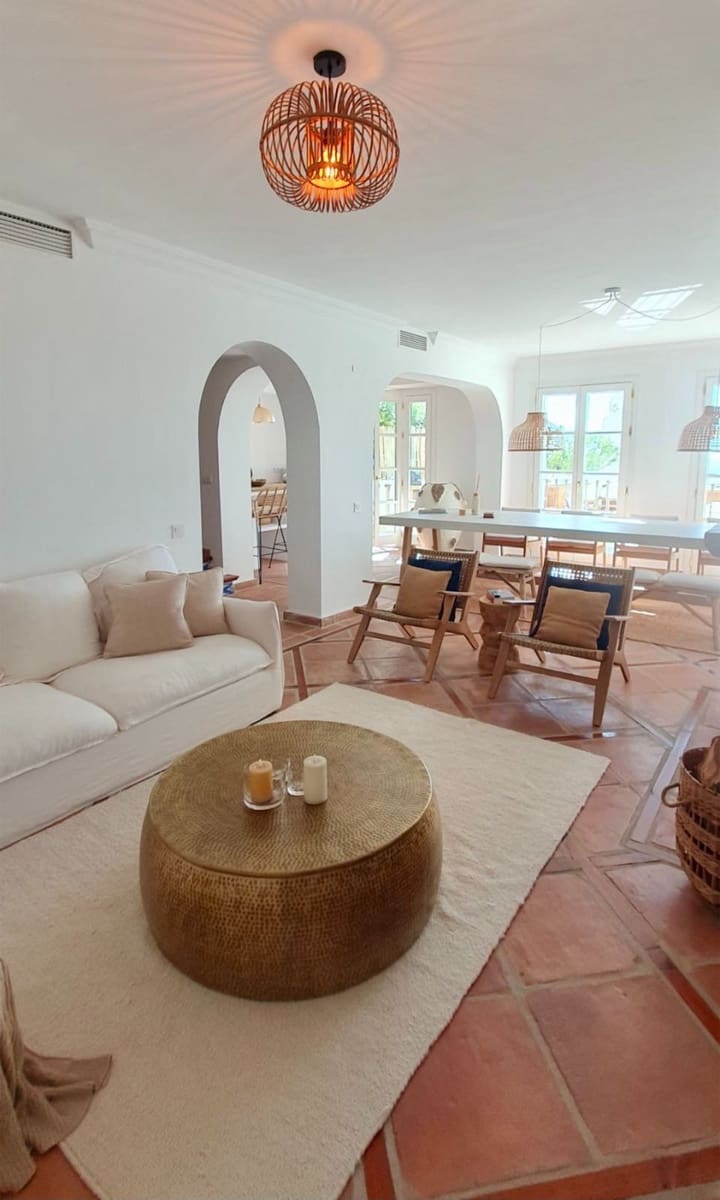 3 slaapkamer Huis te koop in La Heredia met zwembad - € 925.000 (Ref: 9709254)
