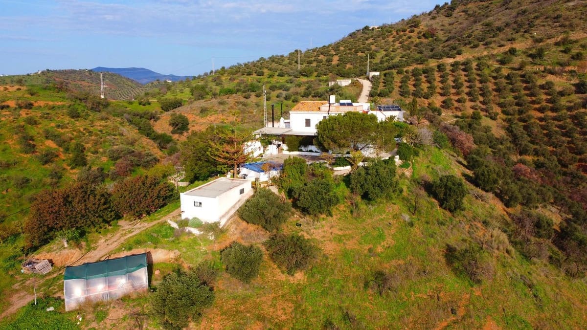 6 Zimmer Finca/Landgut zu verkaufen in Pizarra mit Garage - 450.000 € (Ref: 9713867)