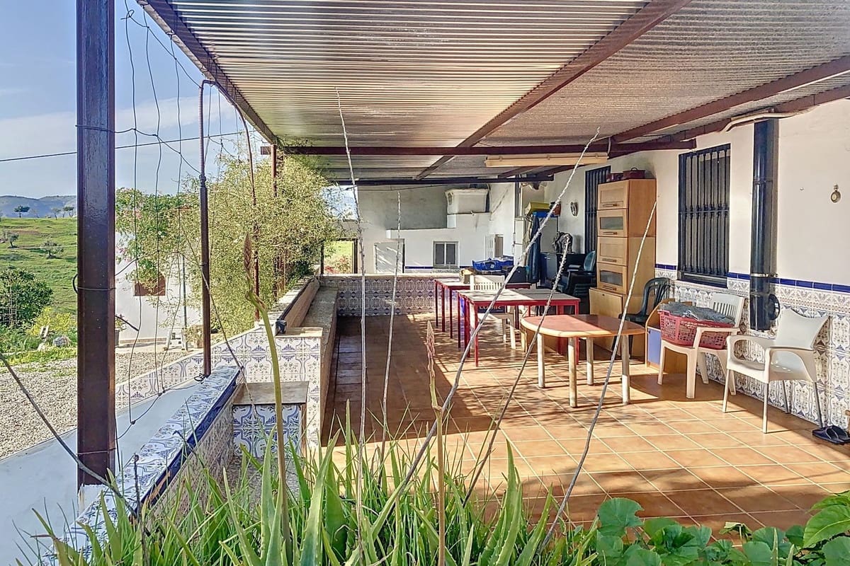 6 Zimmer Finca/Landgut zu verkaufen in Pizarra mit Garage - 450.000 € (Ref: 9713867)