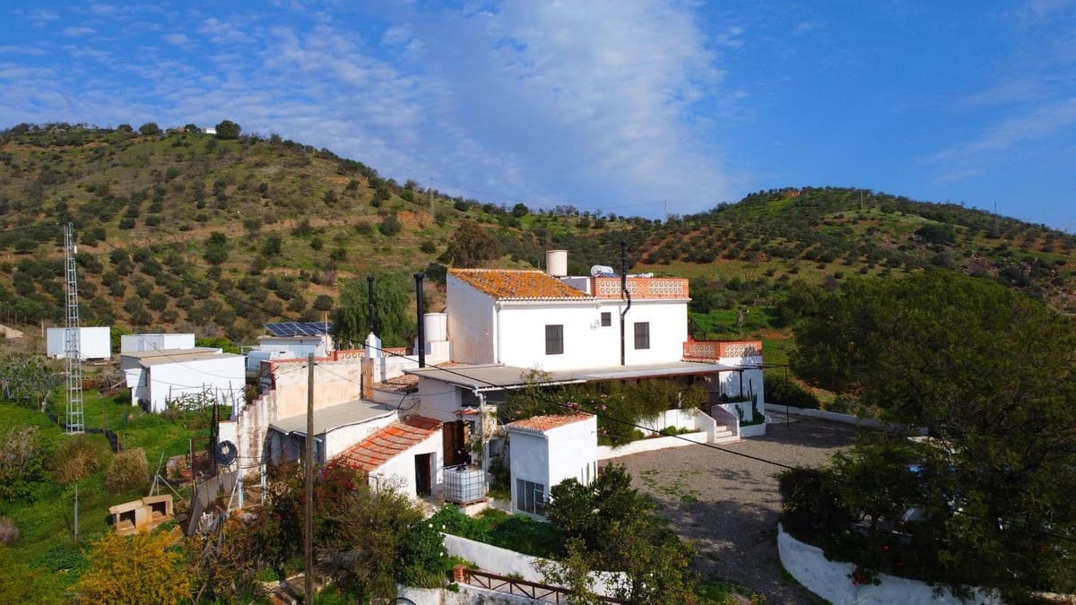 6 Zimmer Finca/Landgut zu verkaufen in Pizarra mit Garage - 450.000 € (Ref: 9713867)