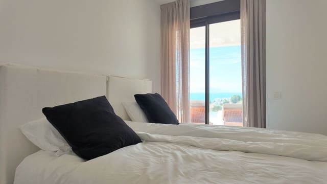 3 quarto Apartamento para venda em Rincón de la Victoria com piscina garagem - 649 000 € (Ref: 9714181)